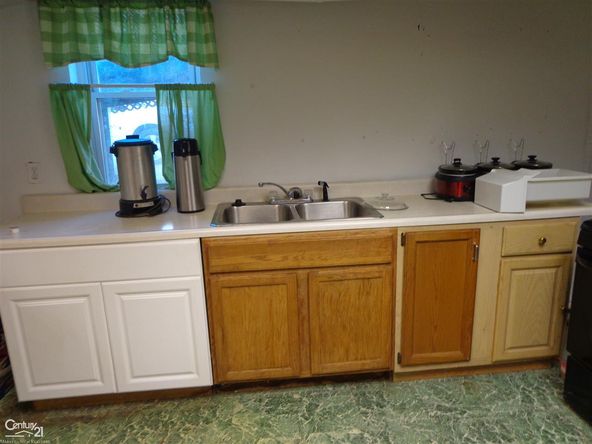 3404 24th St, Port Huron, MI 48060